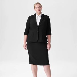 Universal Standard Meg Short Blazer — Black — size 12 (XS)